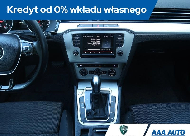 Volkswagen Passat cena 55000 przebieg: 172160, rok produkcji 2015 z Radomyśl Wielki małe 436